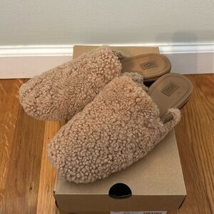 Women’s Ugg Janaya Cozy Mule size 7.5
